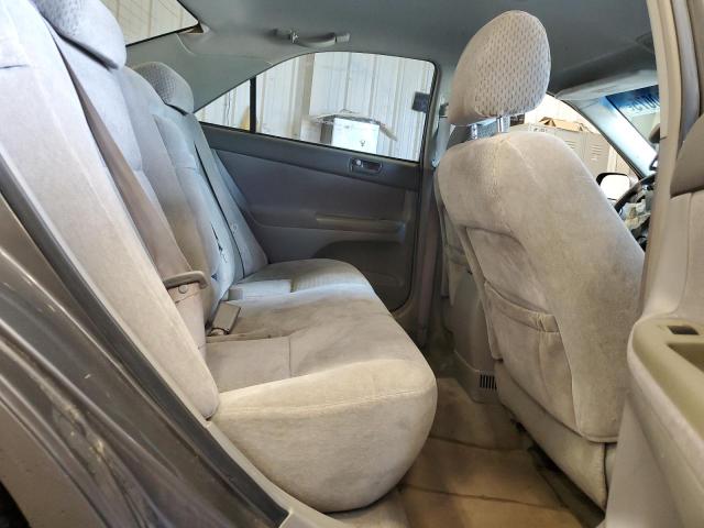 Photo 10 from auction – 2004 TOYOTA CAMRY LE with VIN 4T1BE32KX4U845829