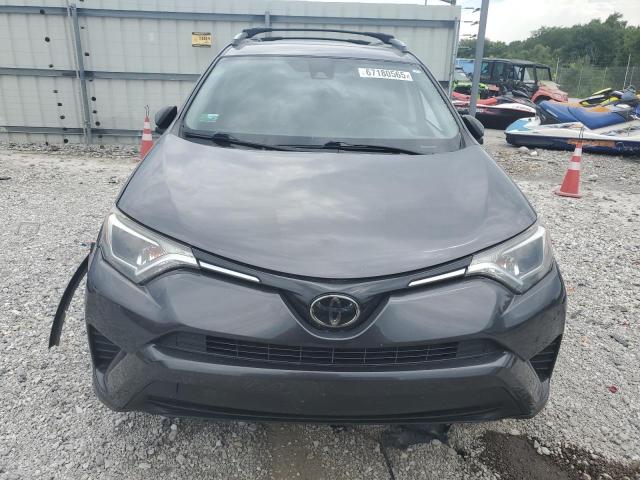 Photo 5 from auction – 2018 TOYOTA RAV4 LE with VIN JTMZFREV2JJ752194