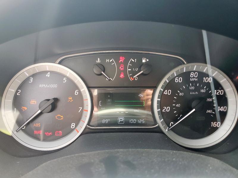 Photo 9 from auction – 2015 NISSAN SENTRA S with VIN 3N1AB7AP1FY220025