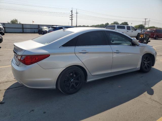 Photo 3 from auction – 2012 HYUNDAI SONATA GLS with VIN 5NPEB4AC2CH366405