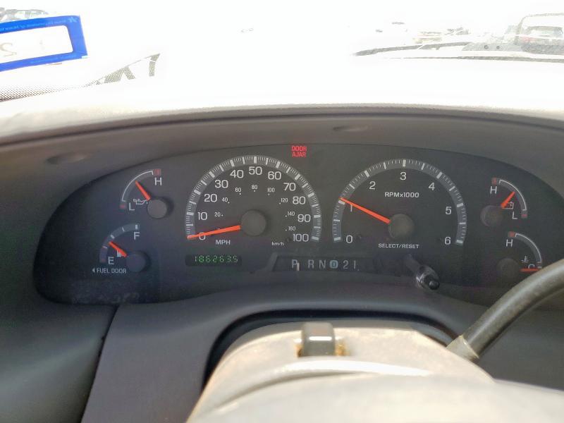 Photo 9 from auction – 2002 FORD F150 with VIN 1FTRX17L82NA73485