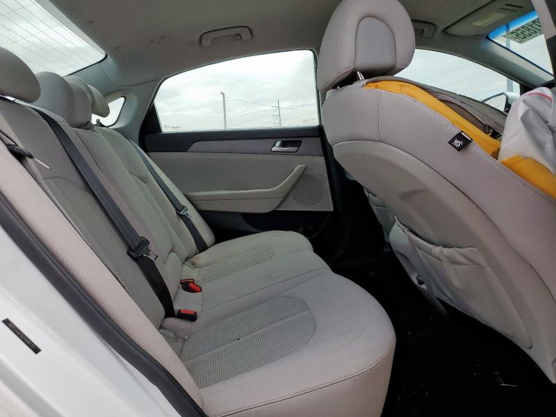 Photo 10 from auction – 2016 HYUNDAI SONATA SE with VIN 5NPE24AF9GH406155