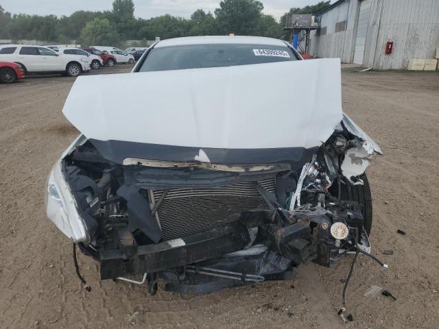 Photo 5 from auction – 2012 CHRYSLER 200 LIMITE with VIN 1C3CCBCB6CN108812