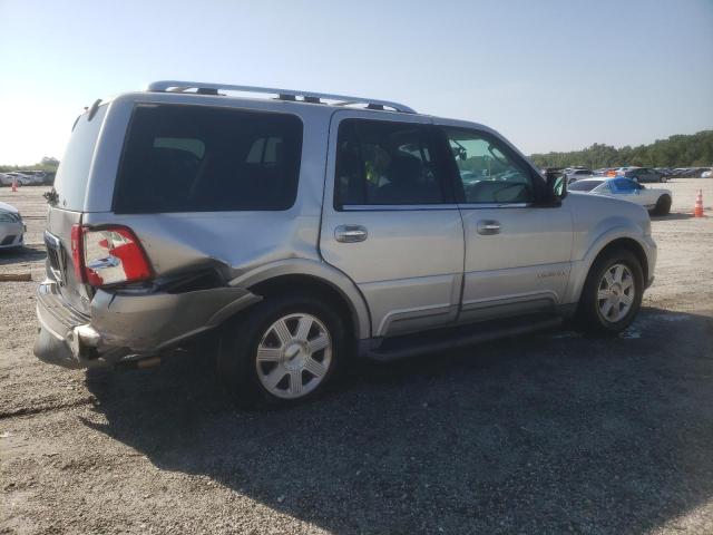 Photo 3 from auction – 2004 LINCOLN NAVIGATOR with VIN 5LMFU28R44LJ23438