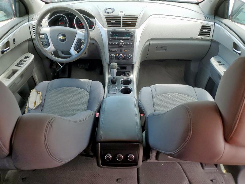 Photo 8 from auction – 2011 CHEVROLET TRAVERSE L with VIN 1GNKRGED9BJ276300