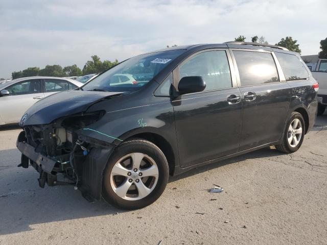 Photo 1 from auction – 2014 TOYOTA SIENNA LE with VIN 5TDKK3DC7ES467719