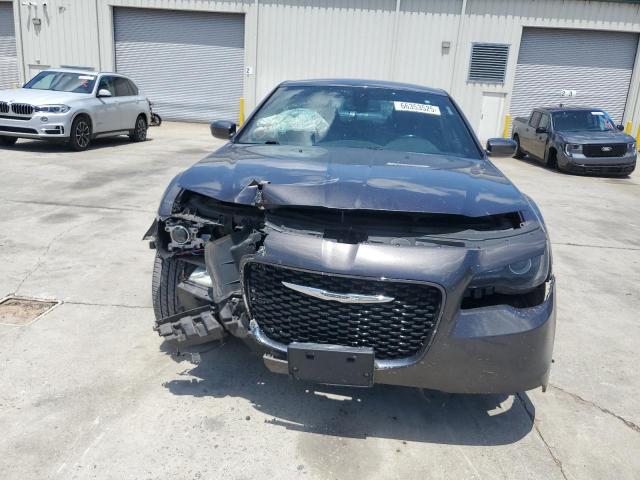 Photo 5 from auction – 2019 CHRYSLER 300 S with VIN 2C3CCABG0KH628647