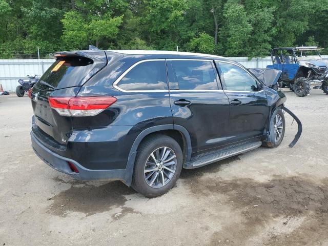 Photo 3 from auction – 2017 TOYOTA HIGHLANDER with VIN 5TDKZRFH7HS510239