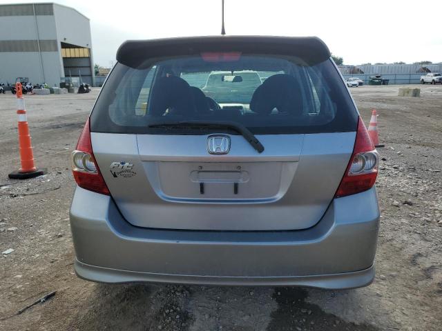 Photo 6 from auction – 2007 HONDA FIT S with VIN JHMGD37677S038093