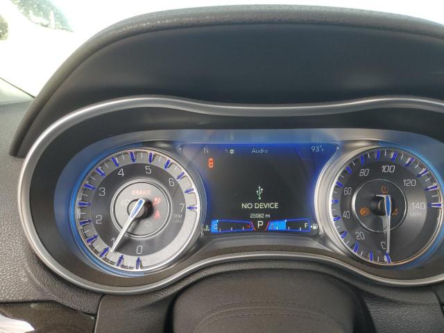 Photo 9 from auction – 2023 CHRYSLER 300 TOURIN with VIN 2C3CCAAG3PH605033