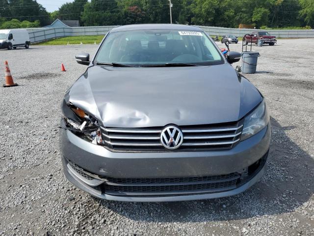 Photo 5 from auction – 2014 VOLKSWAGEN PASSAT S with VIN 1VWAT7A3XEC106519