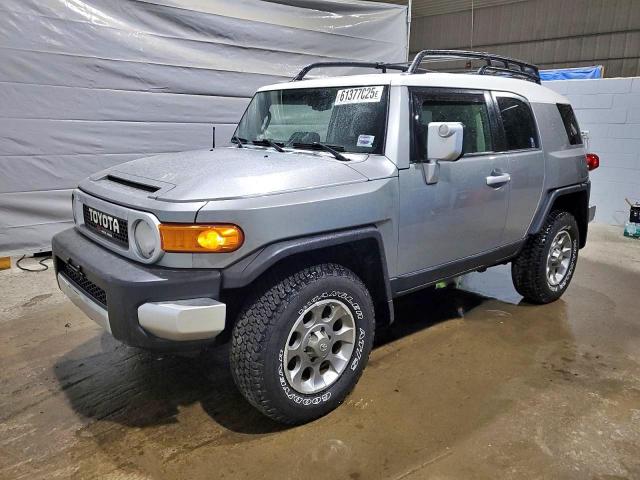 TOYOTA FJ CRUISER 2012 with VIN JTEBU4BF4CK117378 - Photo from auction