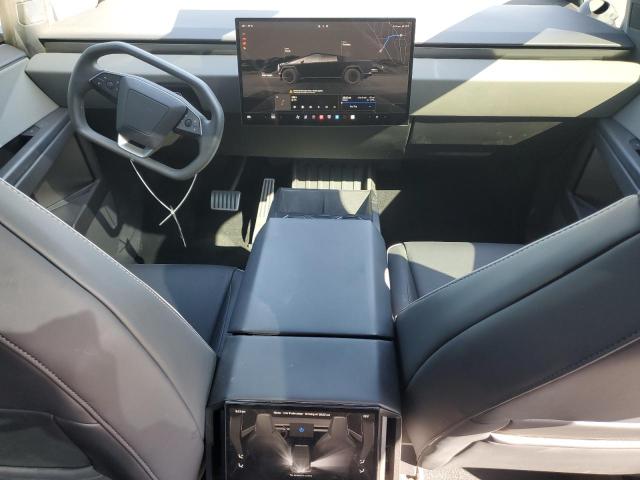 Photo 8 from auction – 2024 TESLA CYBERTRUCK with VIN 7G2CEHED9RA055841