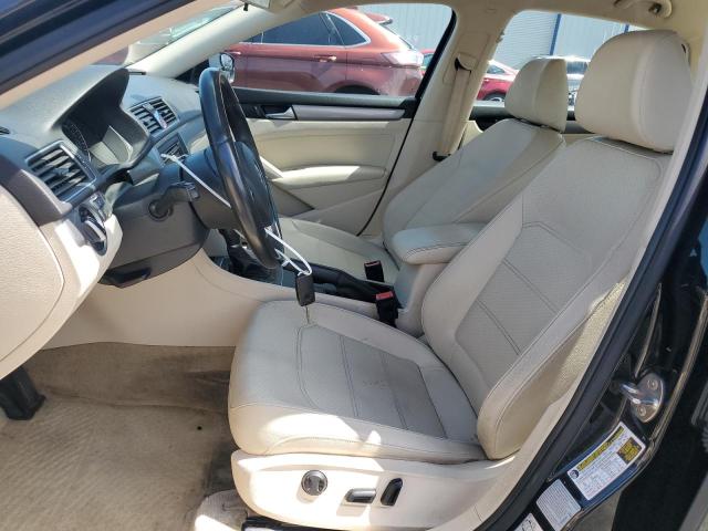 Photo 7 from auction – 2015 VOLKSWAGEN PASSAT S with VIN 1VWAT7A31FC052335