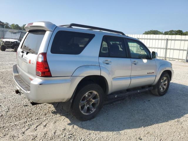 Photo 3 from auction – 2006 TOYOTA 4RUNNER SR with VIN JTEBU14R668056087