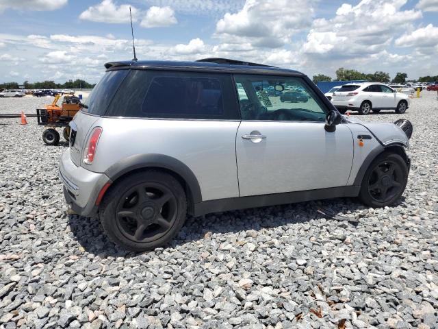 Photo 3 from auction – 2002 MINI COOPER with VIN WMWRC33442TE10204