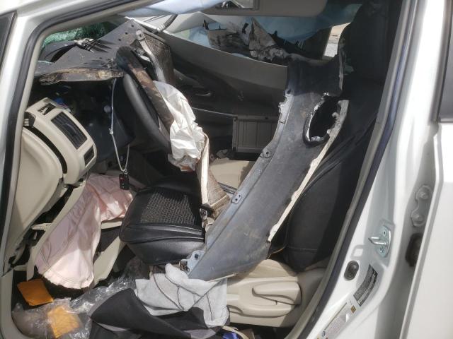 Photo 7 from auction – 2014 TOYOTA PRIUS V with VIN JTDZN3EU3E3327441