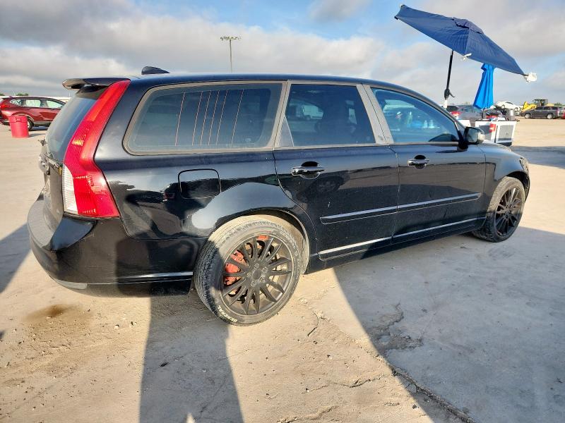 Photo 3 from auction – 2010 VOLVO V50 2.4I with VIN YV1382MW9A2567131