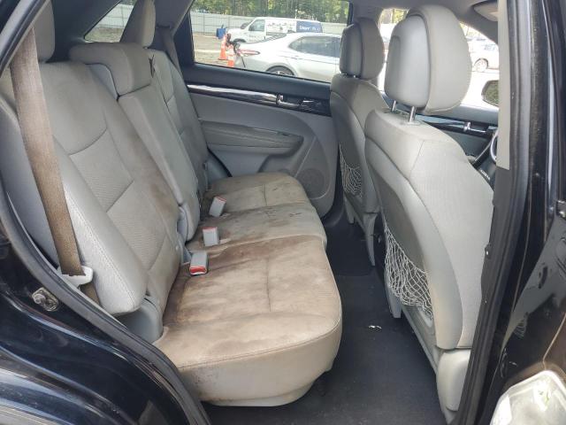 Photo 11 from auction – 2011 KIA SORENTO BA with VIN 5XYKT4A26BG175647