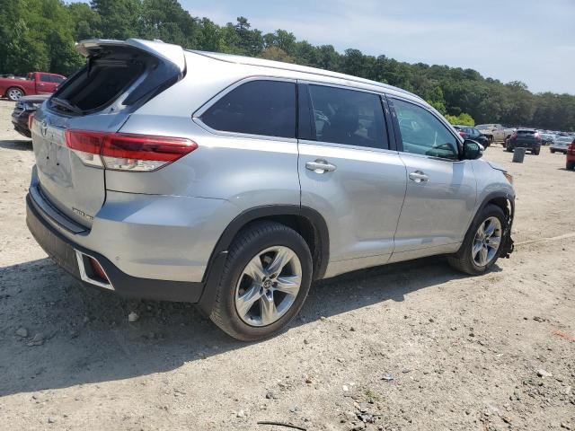 Photo 3 from auction – 2018 TOYOTA HIGHLANDER with VIN 5TDDZRFH8JS891050