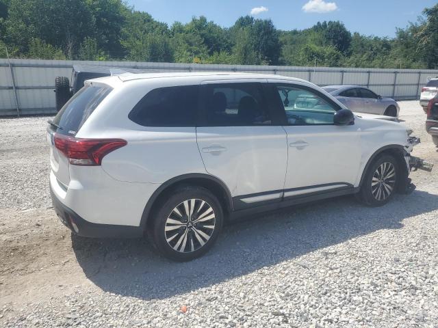 Photo 3 from auction – 2020 MITSUBISHI OUTLANDER with VIN JA4AZ3A37LZ016677