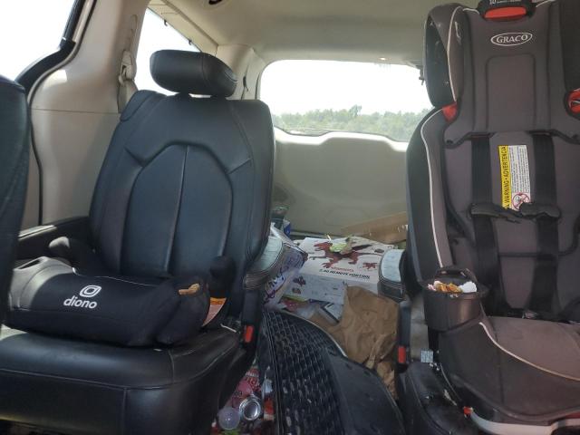 Photo 10 from auction – 2017 CHRYSLER PACIFICA T with VIN 2C4RC1EG6HR764429