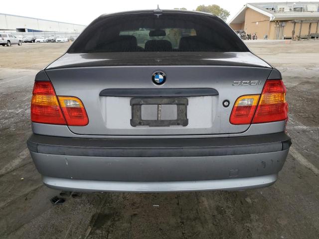 Photo 6 from auction – 2005 BMW 325 with VIN WBAEV33415KX12646