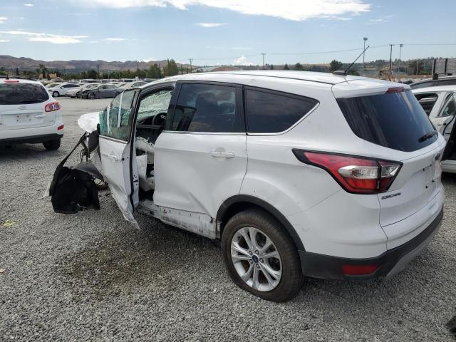 Photo 2 from auction – 2017 FORD ESCAPE SE with VIN 1FMCU0GD1HUE55983