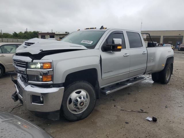 CHEVROLET SILVERADO 2019 with VIN 1GC4KXCYXKF198611 - Photo from auction