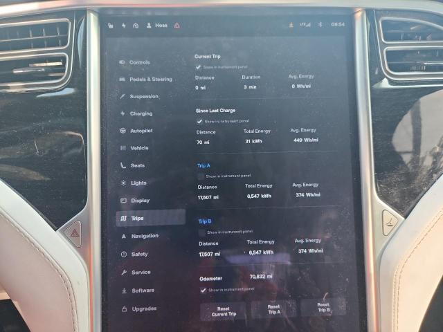 Photo 9 from auction – 2017 TESLA MODEL X with VIN 5YJXCBE21HF070096