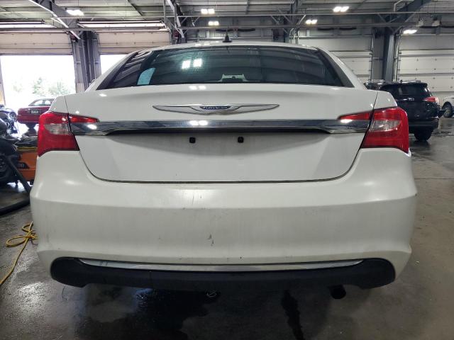 Zdjęcie 6 z aukcji – 2014 CHRYSLER 200 LX z VIN 1C3CCBAB9EN210143