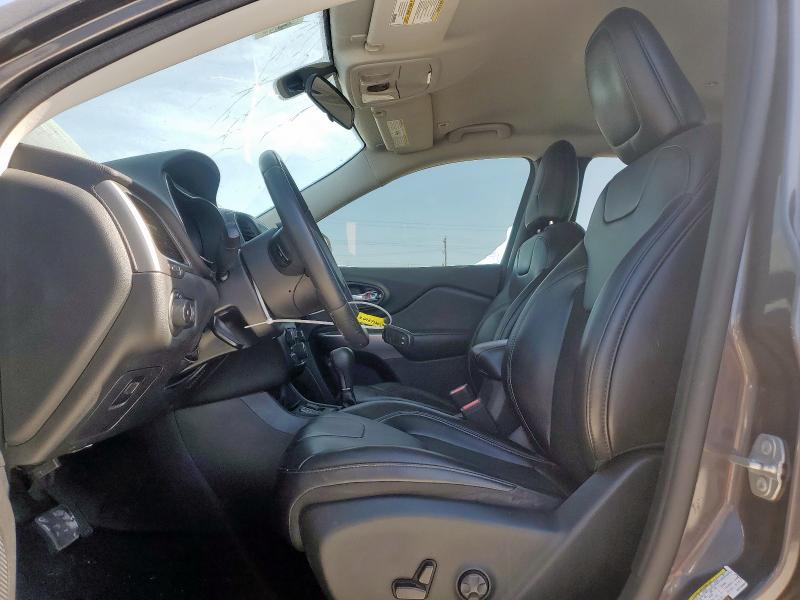 Photo 7 from auction – 2019 JEEP CHEROKEE L with VIN 1C4PJLLB4KD184087