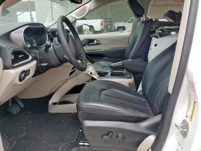 Photo 7 from auction – 2024 CHRYSLER PACIFICA H with VIN 2C4RC1S76RR117776