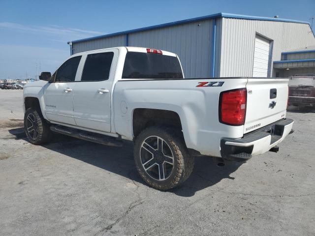 Photo 2 from auction – 2018 CHEVROLET SILVERADO with VIN 3GCUKREC2JG321358