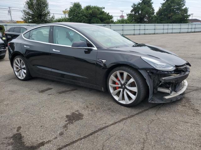 Photo 4 from auction – 2018 TESLA MODEL 3 with VIN 5YJ3E1EB8JF082304