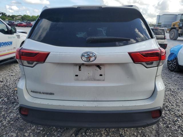 Photo 6 from auction – 2019 TOYOTA HIGHLANDER with VIN 5TDZARFH5KS050348
