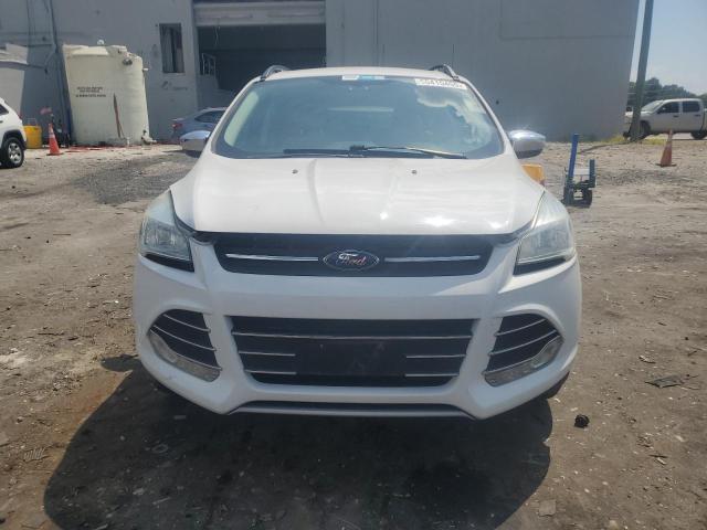 Photo 5 from auction – 2016 FORD ESCAPE SE with VIN 1FMCU9GX1GUB65742