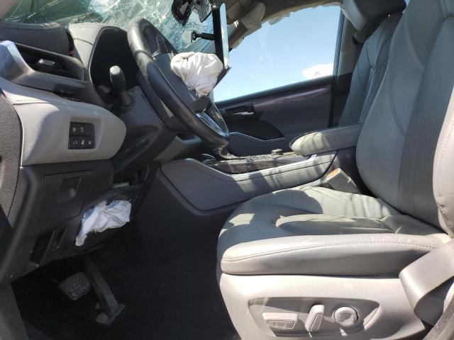 Photo 7 from auction – 2020 TOYOTA HIGHLANDER with VIN 5TDDZRBH1LS046209