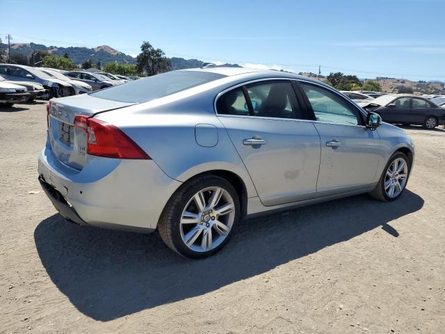 Photo 3 from auction – 2011 VOLVO S60 T6 with VIN YV1902FH3B2005789