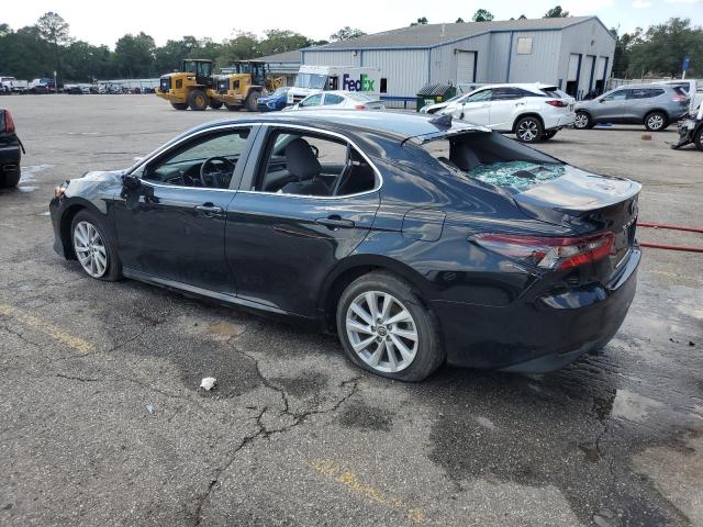 Photo 2 from auction – 2022 TOYOTA CAMRY LE with VIN 4T1C11AK2NU052225