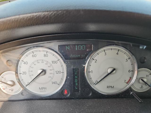 Photo 9 from auction – 2005 CHRYSLER 300 TOURIN with VIN 2C3JA53G95H610140