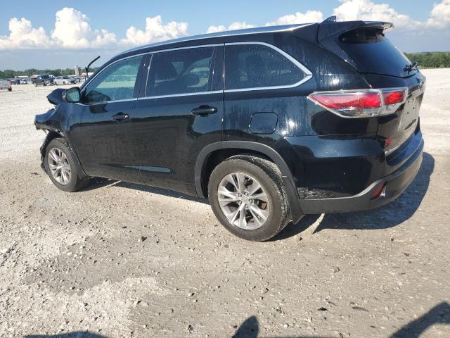 Photo 2 from auction – 2015 TOYOTA HIGHLANDER with VIN 5TDJKRFH6FS127700