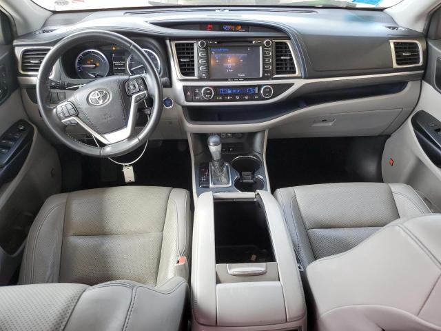 Photo 8 from auction – 2019 TOYOTA HIGHLANDER with VIN 5TDDGRFH5KS070947