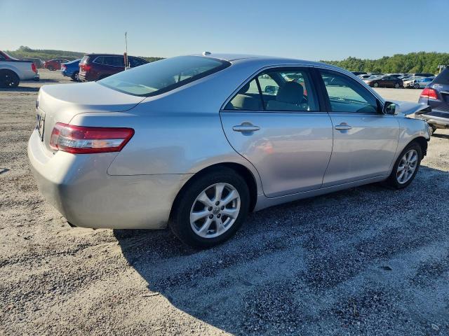 Photo 3 from auction – 2011 TOYOTA CAMRY BASE with VIN 4T1BF3EKXBU767932