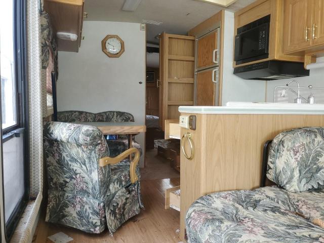 Photo 6 from auction – 1998 PACE VISION with VIN 3FCMF53G4VJA23874