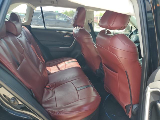Photo 11 from auction – 2021 TOYOTA RAV4 XLE with VIN JTMR6RFV2MD012999
