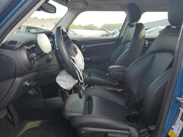 Photo 7 from auction – 2023 MINI COOPER S with VIN WMW53DK05P2U24416
