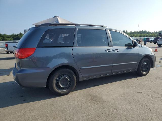 Photo 3 from auction – 2010 TOYOTA SIENNA CE with VIN 5TDKK4CC1AS333743