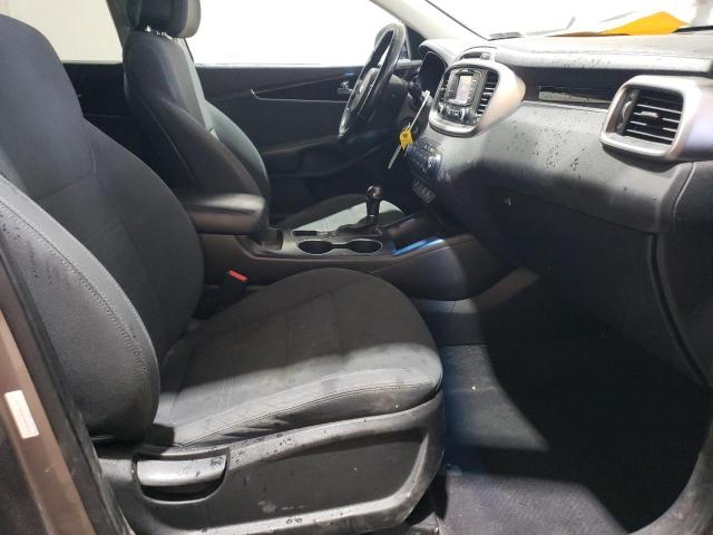 Photo 7 from auction – 2016 KIA SORENTO LX with VIN 5XYPGDA31GG143604