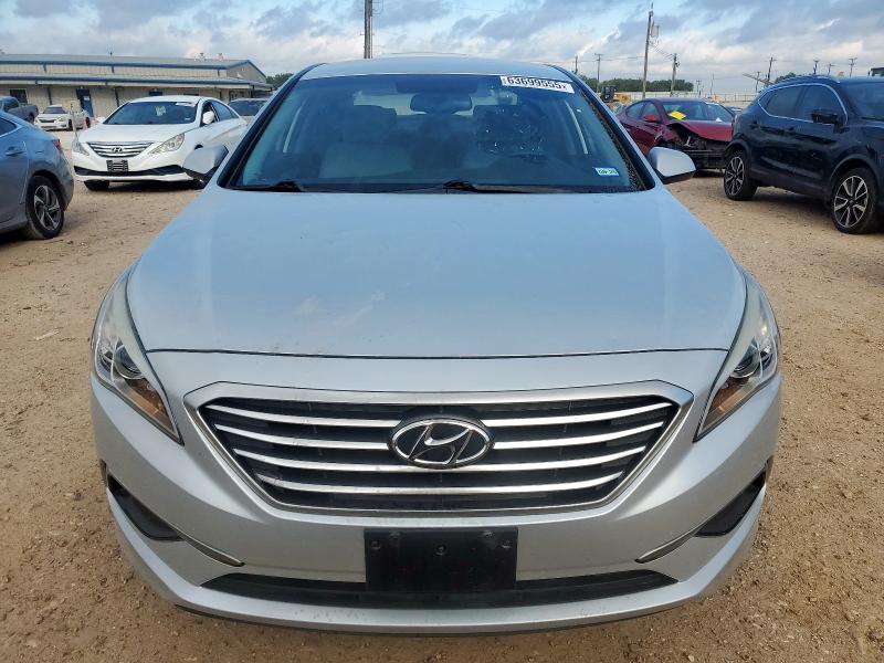 Photo 5 from auction – 2016 HYUNDAI SONATA SE with VIN 5NPE24AF6GH301766